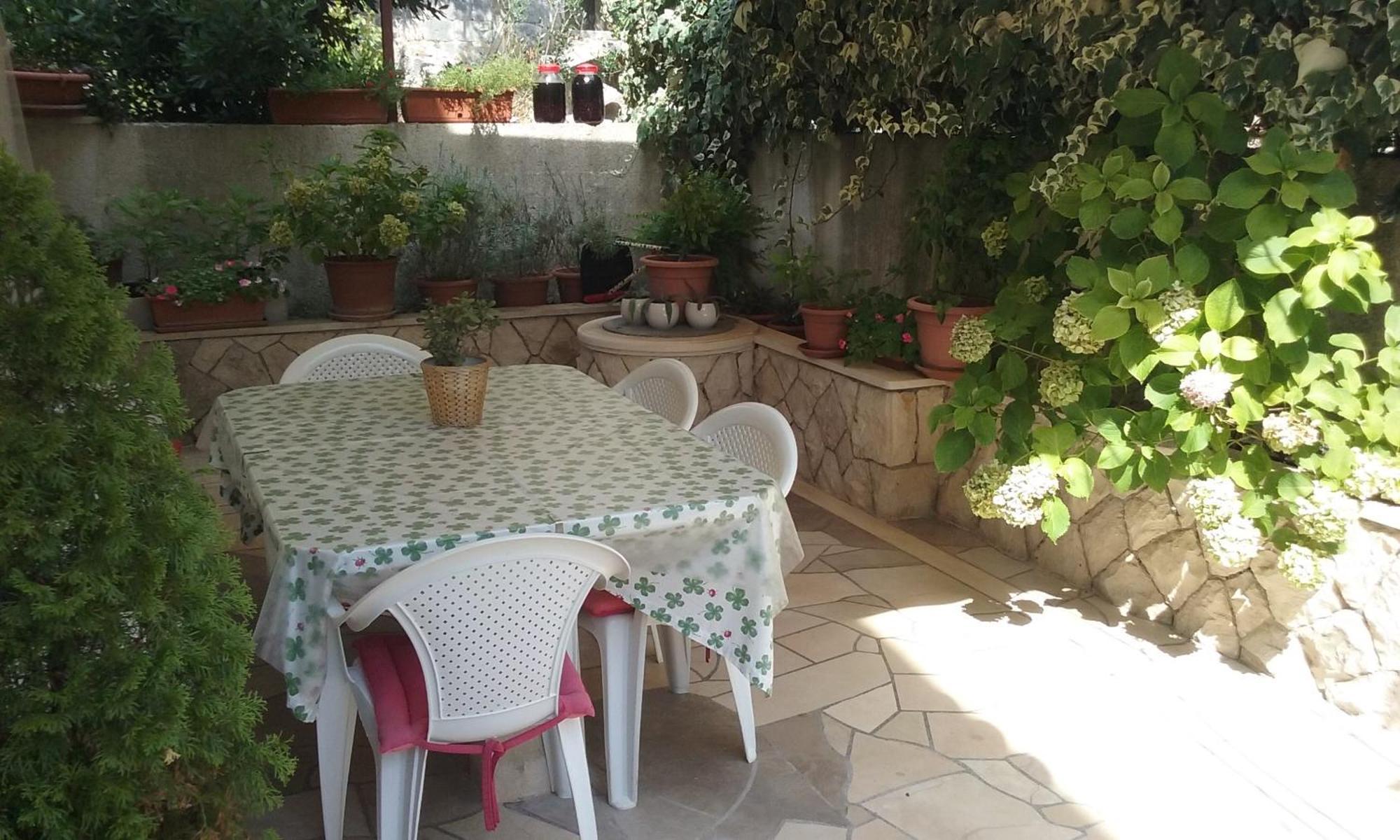 Apartments Vini And Ivana Sućuraj Dış mekan fotoğraf